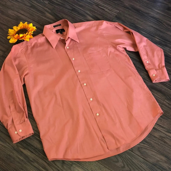 🌻5/$25🌻Men’s Coral Collard Dress Shirt - Picture 4 of 5